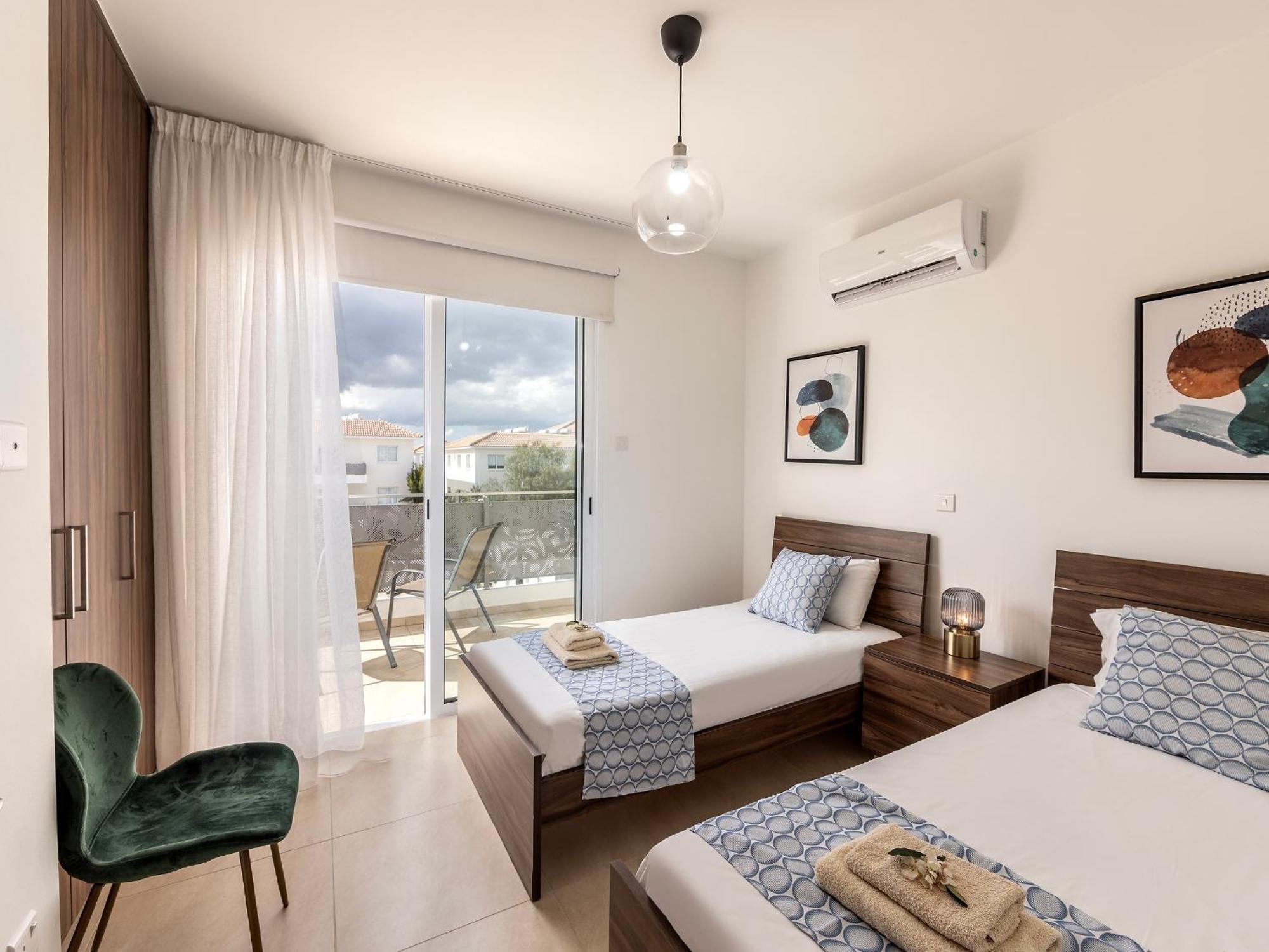Mythical Resort By Karma Paralimni Bagian luar foto