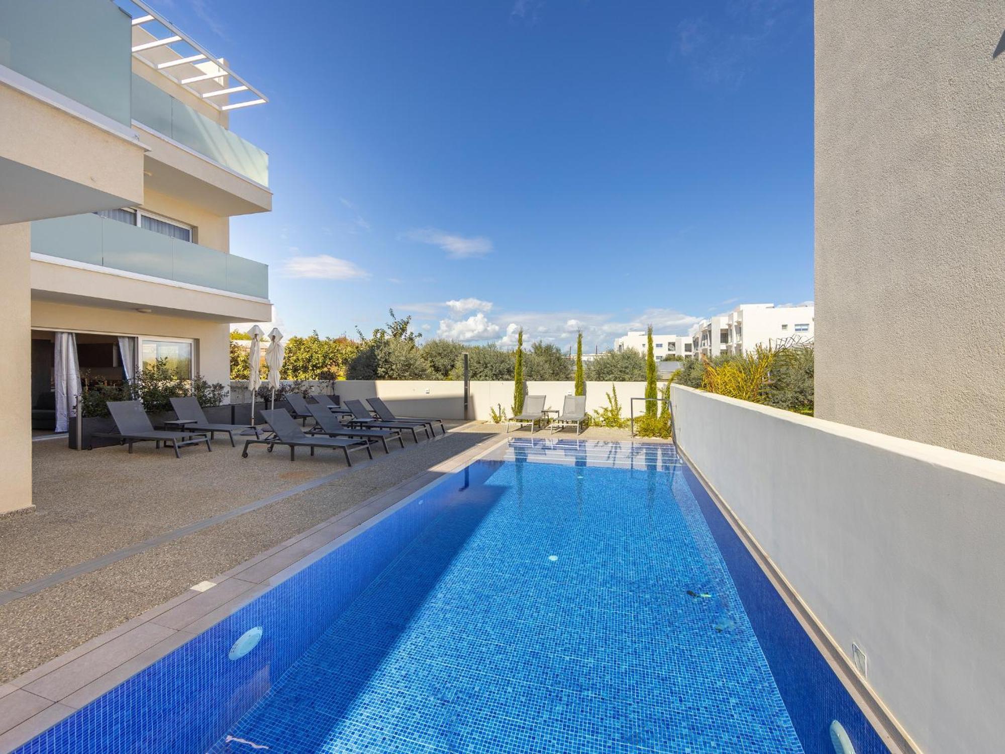 Mythical Resort By Karma Paralimni Bagian luar foto